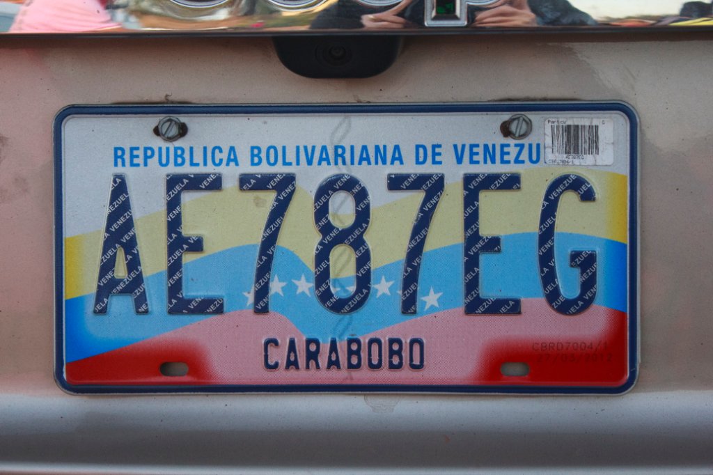 03-License plate of Venezuela.jpg